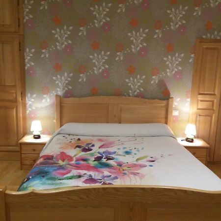 Le P'Tit Bonheur Bed and Breakfast Chilly-sur-Salins Esterno foto